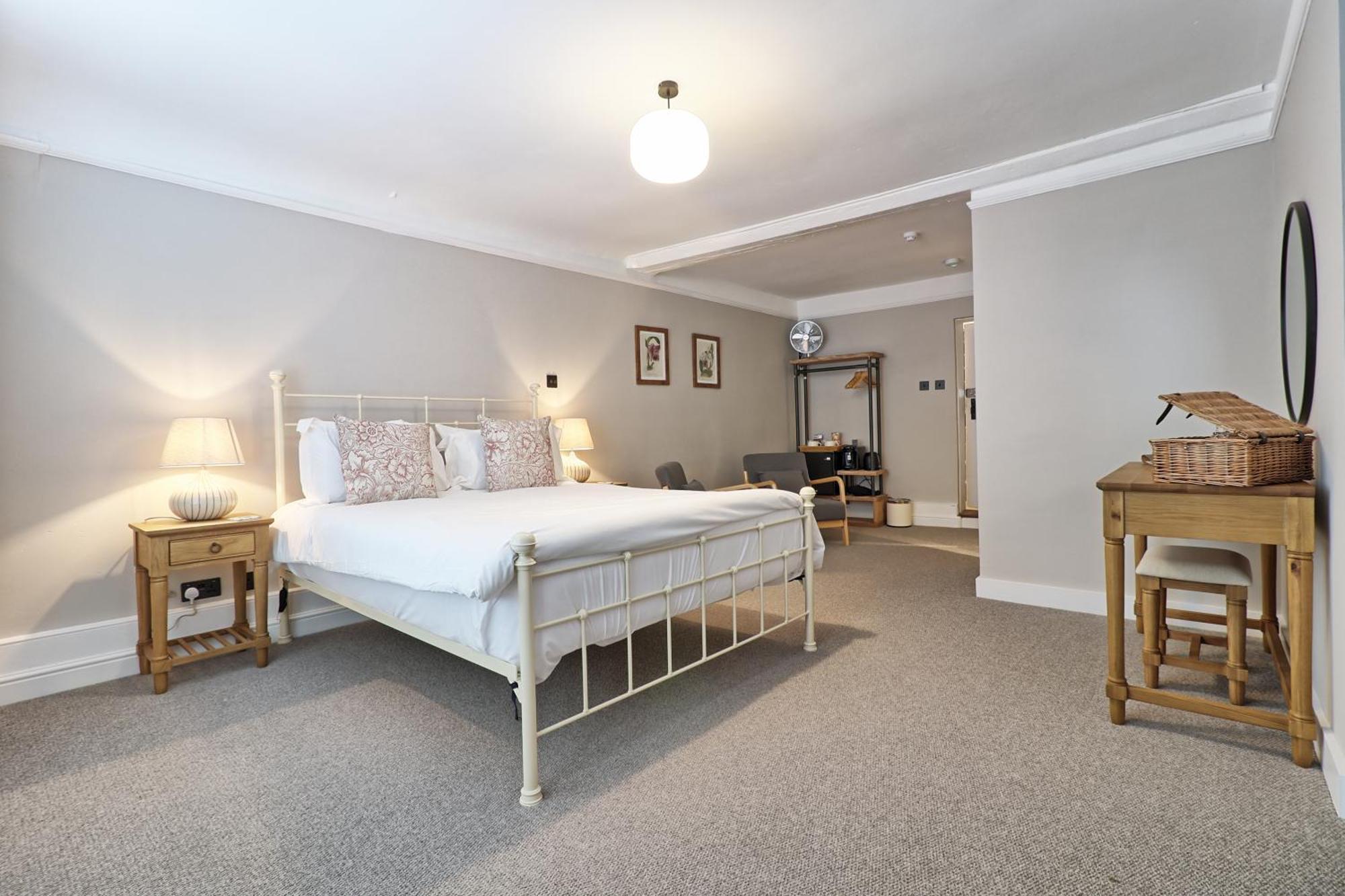 Ranfield'S Brasserie Hotel Rooms Коггесхолл Экстерьер фото