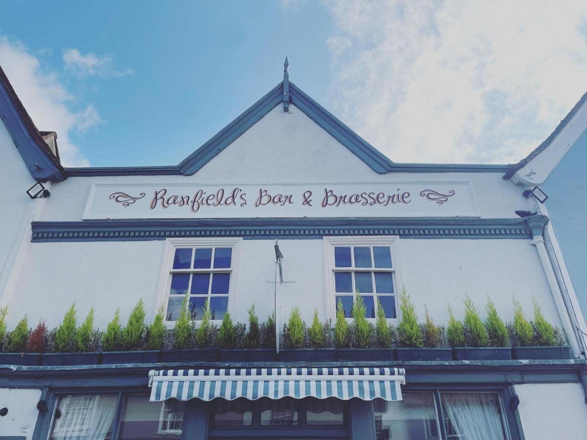 Ranfield'S Brasserie Hotel Rooms Коггесхолл Экстерьер фото